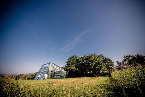 附近景點, 金色拉姆賓館 (Gasthof Goldenes Lamm) in 賴瑙