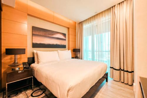 FAHH - Superior 1BHK Address Dubai Mall Residences, Dubai