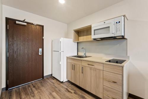מטבח, WoodSpring Suites Easton Nazareth in איסטון(פי אי)