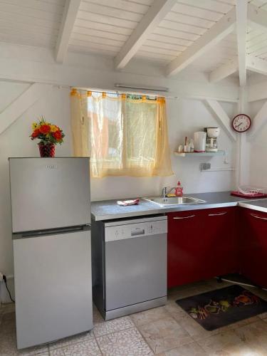 Maison cosy avec terrasse à Le Gosier 40 m² - image 3