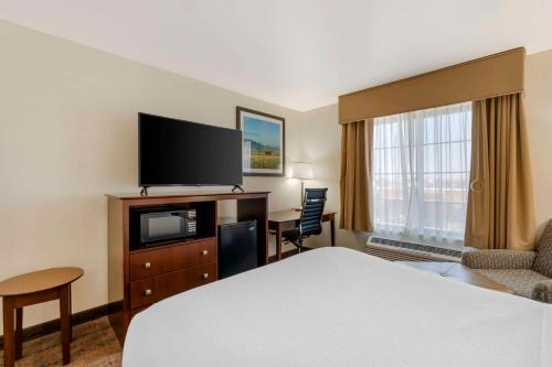 Best Western Yellowstone Crossing - image 9