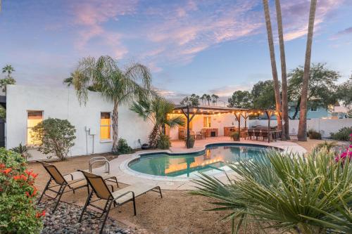Casa Voltaire by Porter Luxury Heated Pool Spa in Scottsdale AZ
