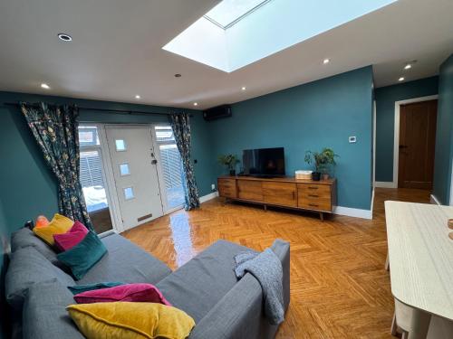 Streatham House - 2 Bedroom - Sleeps 6 - Free WiFi gîte à louer Streatham Common Railway Station