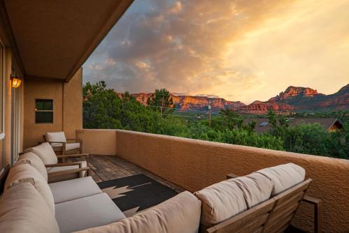 Craigmont Retreat Awe Red Rocks Views Exquisite Decor Above Tlaquepaque