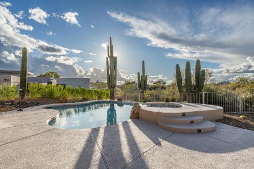 Faciliteter, Pinnacle Perfection by Porter Heated Pool Spa w Outdoor Putting Green in Carefree
