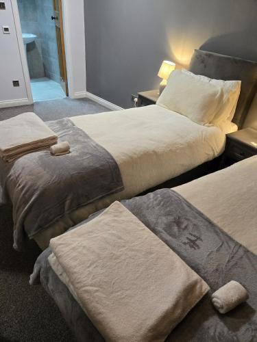 Stylish stay in Leeds near Sand Moor Golf Club