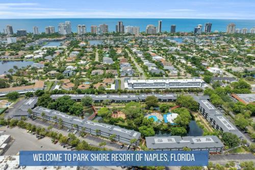 End Unit with Private Views, Naples (photo 5)