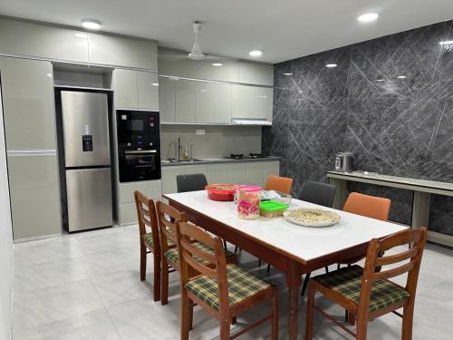 Private Vacation House, Modern & Smart home in شافياني أتول