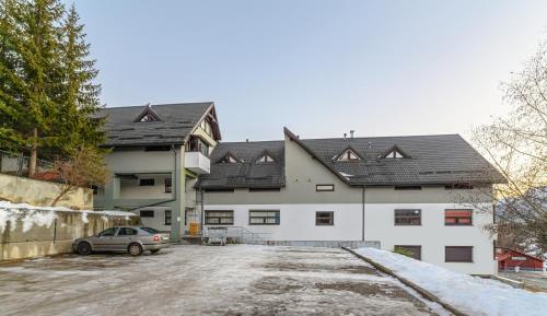 Ski View Apartment Predeal in 普雷代亞爾