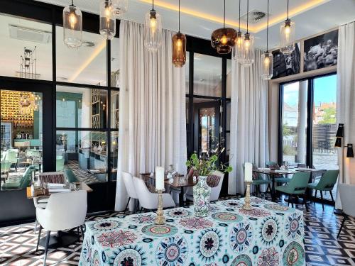 อาหารและเครื่องดื่ม, The Liberty in เบรเมอร์ฮาเวน