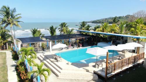 ReVel Paradise in Puerto Escondido