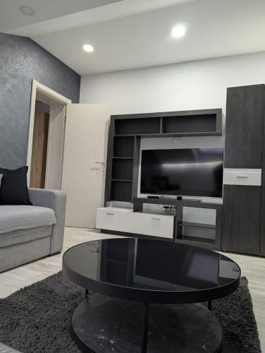 Top Belgrade Apartments - image 11