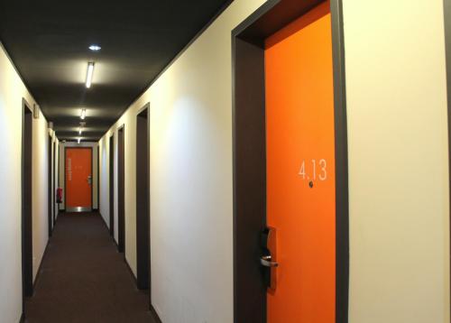 easyHotel Frankfurt City Center - image 12