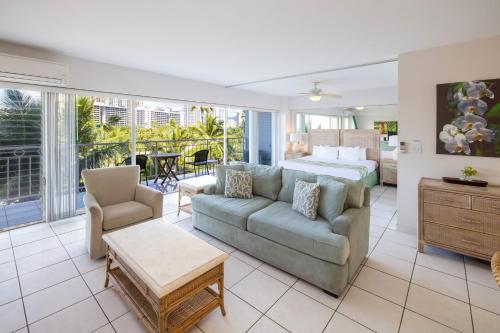 One-Bedroom Ocean View image 7