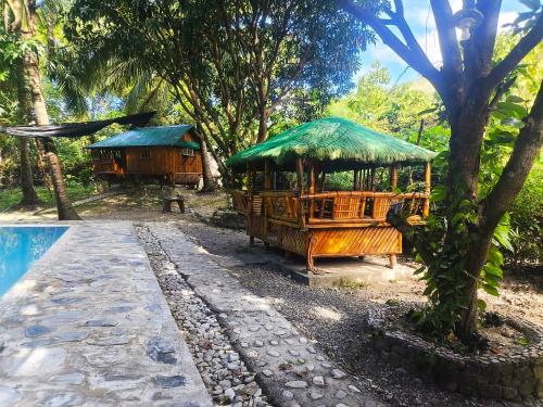 Rea's Bamboo Resort - 숙소 외관