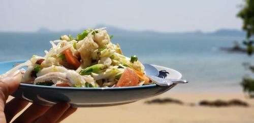 Tommys garden in เกาะช้าง