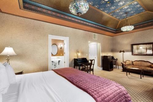 640885117 Beaumont Hotel and Spa - Adults Only