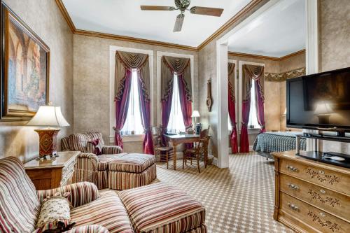 640885129 Beaumont Hotel and Spa - Adults Only