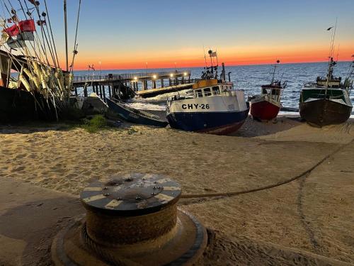 Holiday apartments near the beach, Ch opy Holiday apartments near the beach, Ch opy