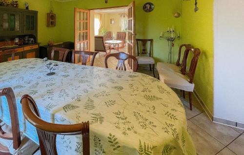 Awesome home in Lidzbark Warminski with Sauna and 5 Bedrooms - image 11