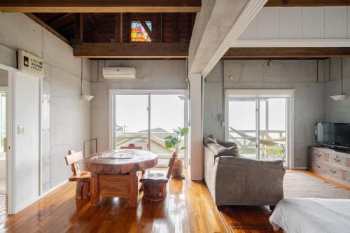 PANORAMA Ocean View Cottage in Okinawa Main island