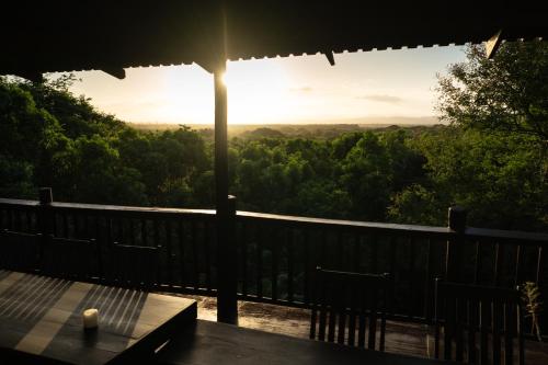 . Mazuri Bush Cottages