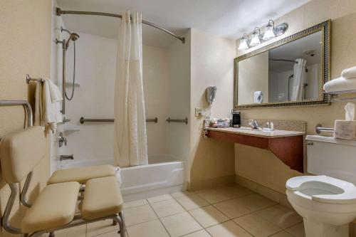 Suburban Studios Arlington Heights Elk Grove in Arlington Heights, USA
