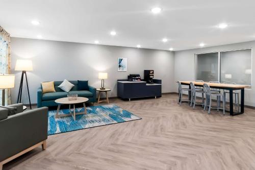 avla, WoodSpring Suites Pensacola West in Ensley