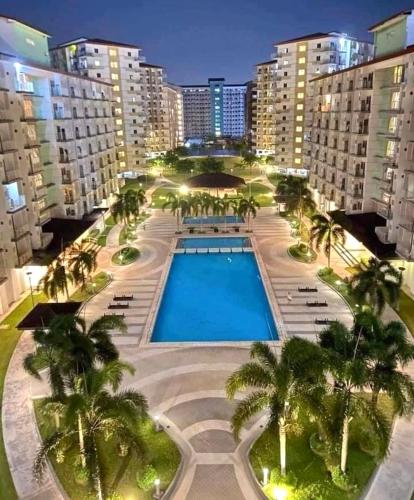 Field Residences Condo Hotel, Манила