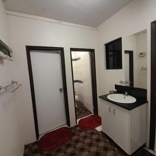 bestwest apartments - image 4