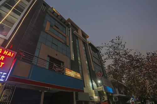 Hotel O S. Gambhir Hotel – Delhi, NY