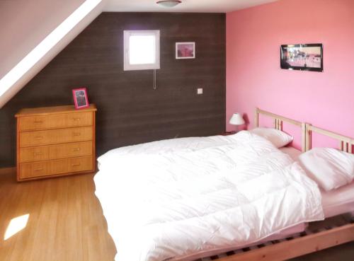 House with 3 bedrooms in Sauzon with furnished garden and WiFi 2 km from the beach - image 10