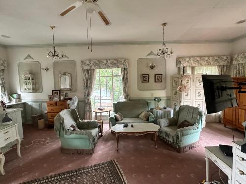 Létesítmények, Garden Court in North-West University