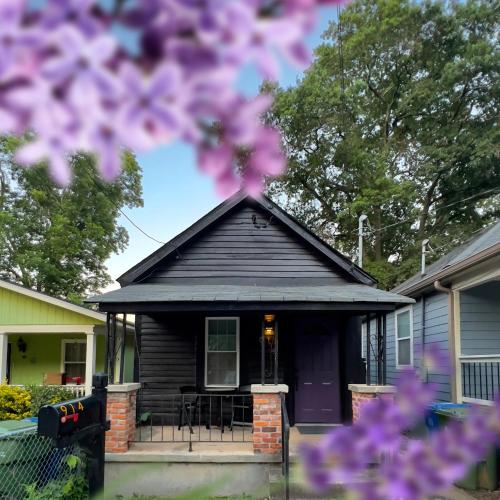 King Size Modern Comfort Near Mercedes Benz Stadium