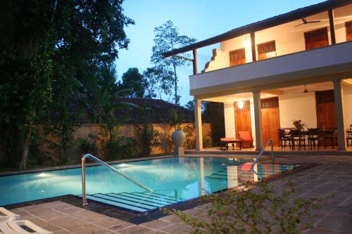泳池, 塔拉別墅 (Villa Tara) in 西卡杜瓦