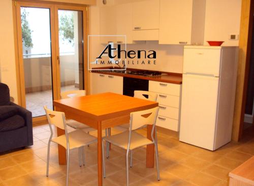One-Bedroom Apartment with Terrace -Mirage 9 image 2