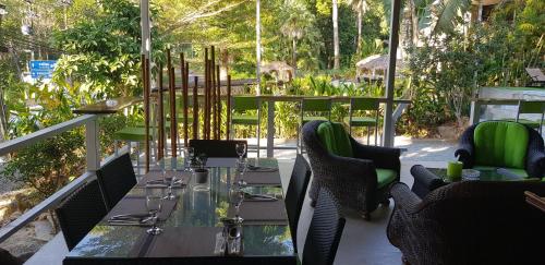 COCOON Koh Chang in Bai Lan Bay