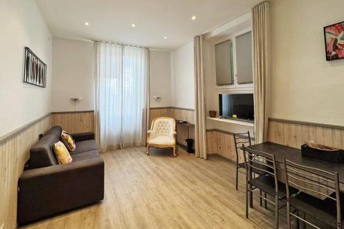 Apartment image 6