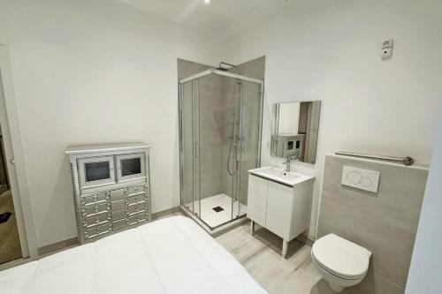 Apartment image 4