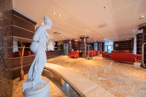 Dado Hotel International - image 6