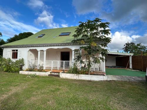 La villa creole de Vaughenlieu in Baie-Mahault