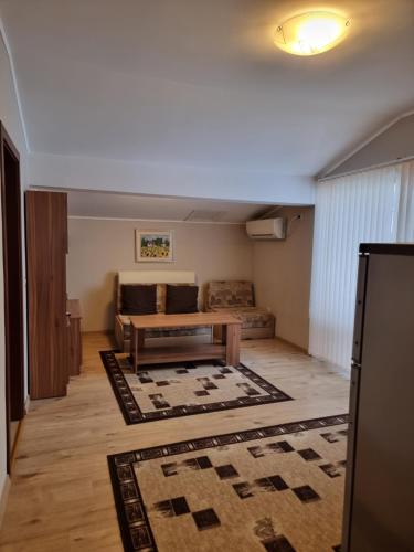 Andreevite Houses - image 3