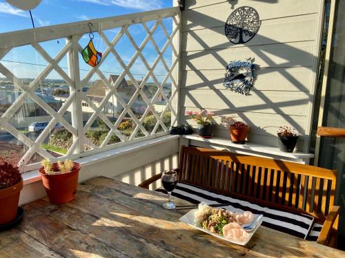 Bilbos Cottage at Little Bird in Smithton