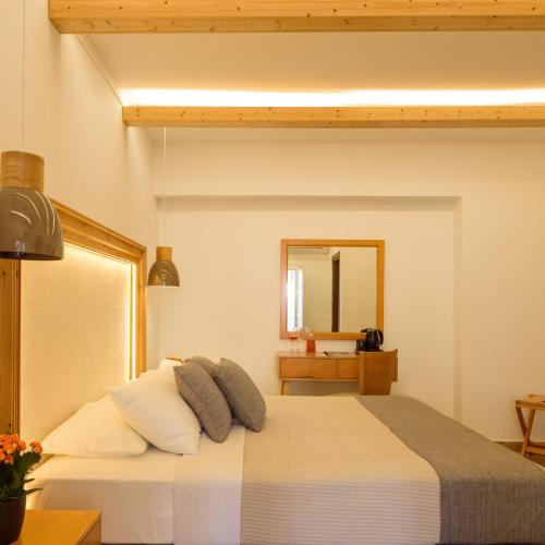 Karidis Hotel - image 14