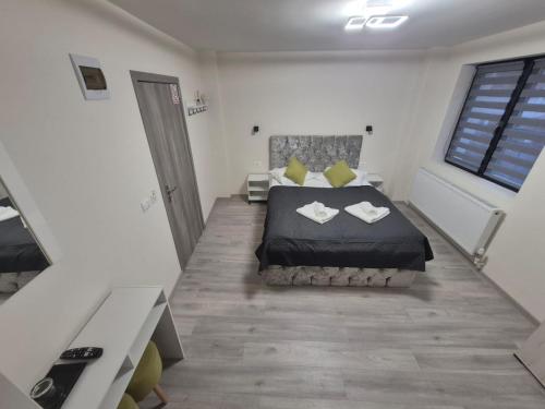 1 double bed