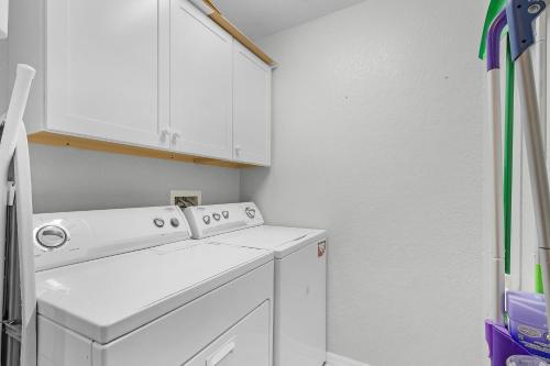 Three-Bedroom Apartment image 4