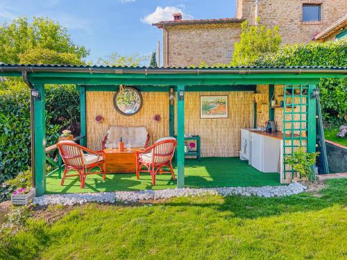 Kert, Charming Tuscan Suite with Pool 2 to 5 persons Lamole Greve in Chianti in Lamole