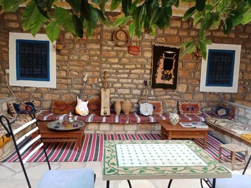 Kasbah Imini Restaurant & Hotel in 提加米里迪度北