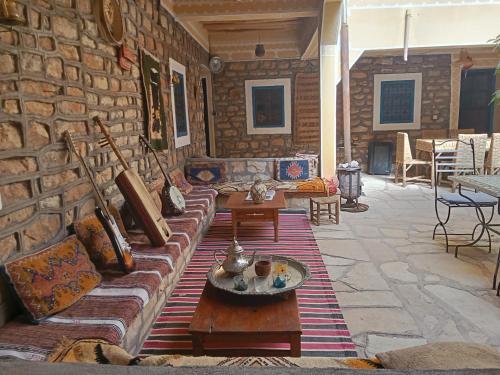 Kasbah Imini Restaurant & Hotel in 提加米里迪度北