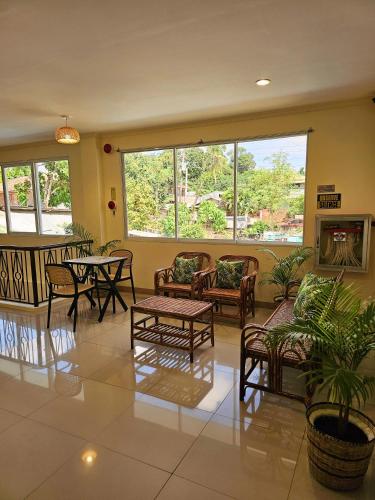 Facilities, Adlaw Inn near Immaculate Conception Cathedral